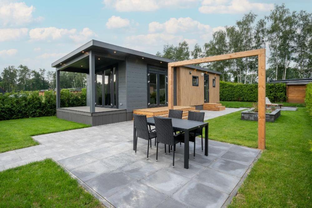 Recreatiepark Maas En Bos Hotel Wellerlooi Luaran gambar