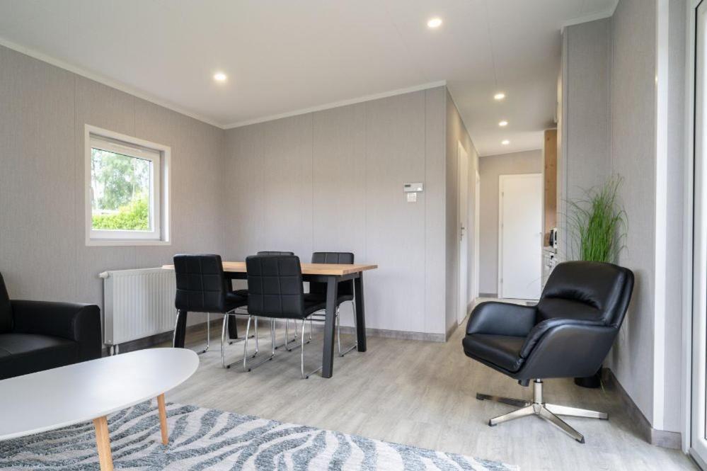 Recreatiepark Maas En Bos Hotel Wellerlooi Luaran gambar